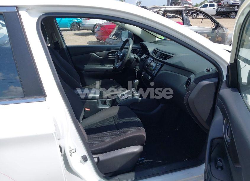 Photo 5 of 2018 Nissan Rogue SPORT S (VIN JN1BJ1CP7JW161516)