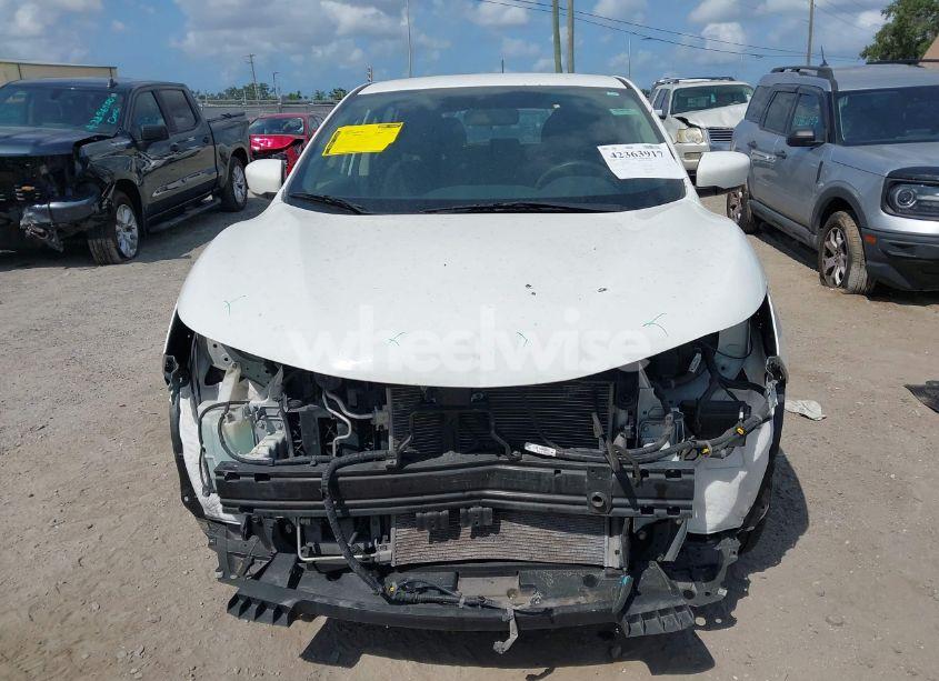 Photo 6 of 2018 Nissan Rogue SPORT S (VIN JN1BJ1CP7JW161516)