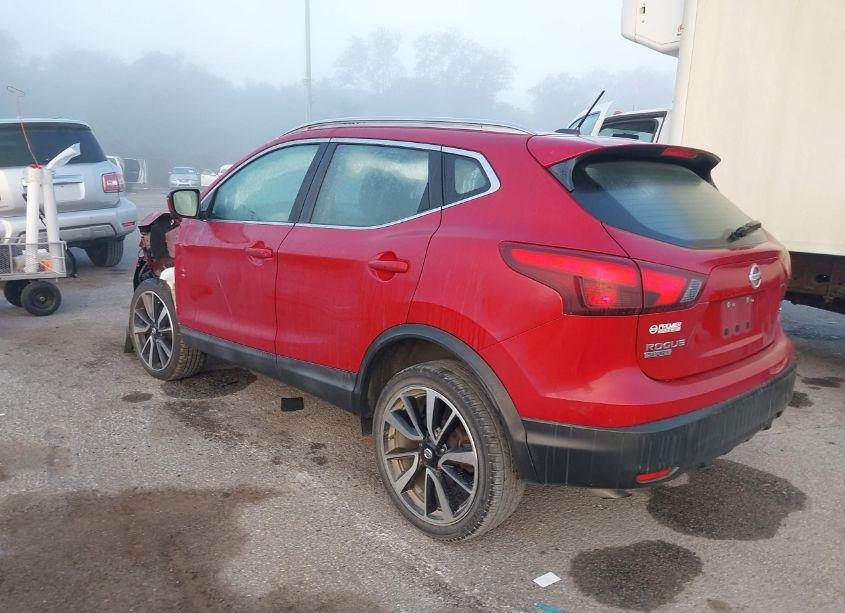 Photo 3 of 2018 Nissan Rogue SPORT SL (VIN JN1BJ1CP7JW164822)