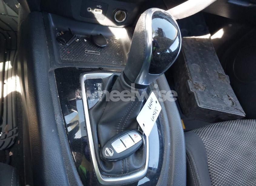 Photo 11 of 2019 Nissan Rogue SPORT SV (VIN JN1BJ1CP7KW224454)