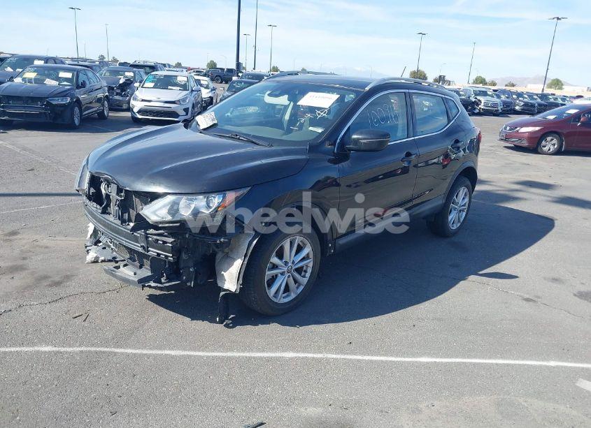 Photo 2 of 2019 Nissan Rogue SPORT SV (VIN JN1BJ1CP7KW224454)