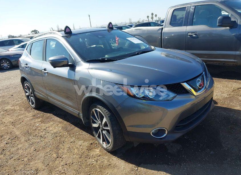 2019 Nissan Rogue SPORT SL (VIN JN1BJ1CP7KW521997) main photo