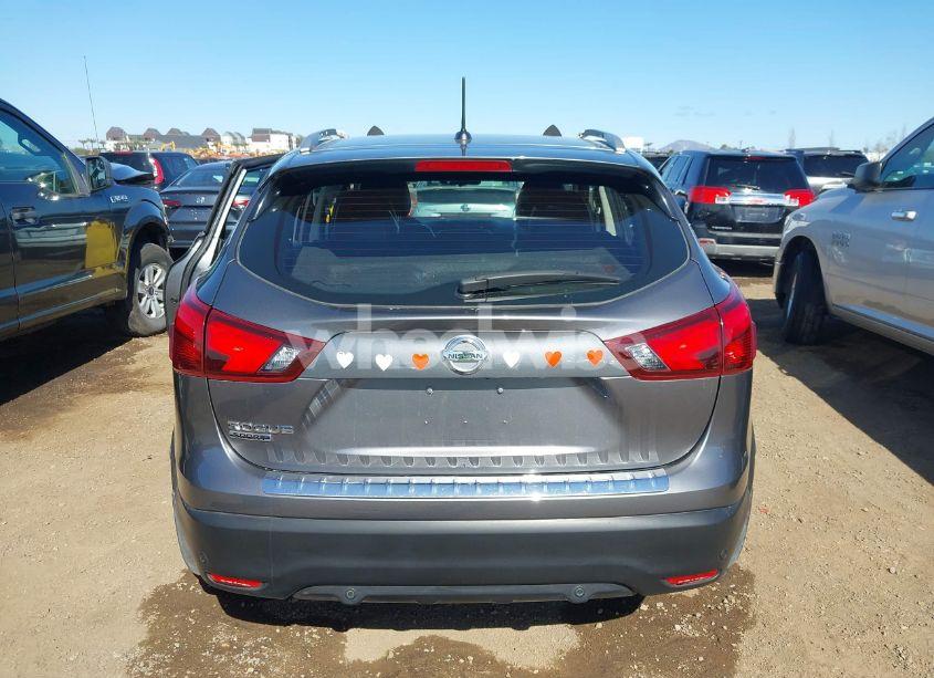 Photo 16 of 2019 Nissan Rogue SPORT SL (VIN JN1BJ1CP7KW521997)