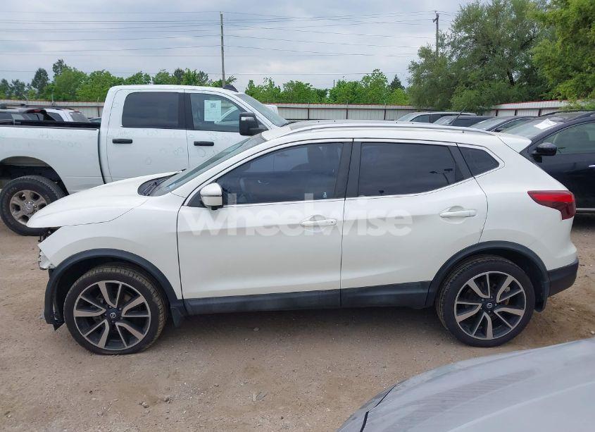 Photo 15 of 2017 Nissan Rogue SPORT SL (VIN JN1BJ1CP8HW003213)