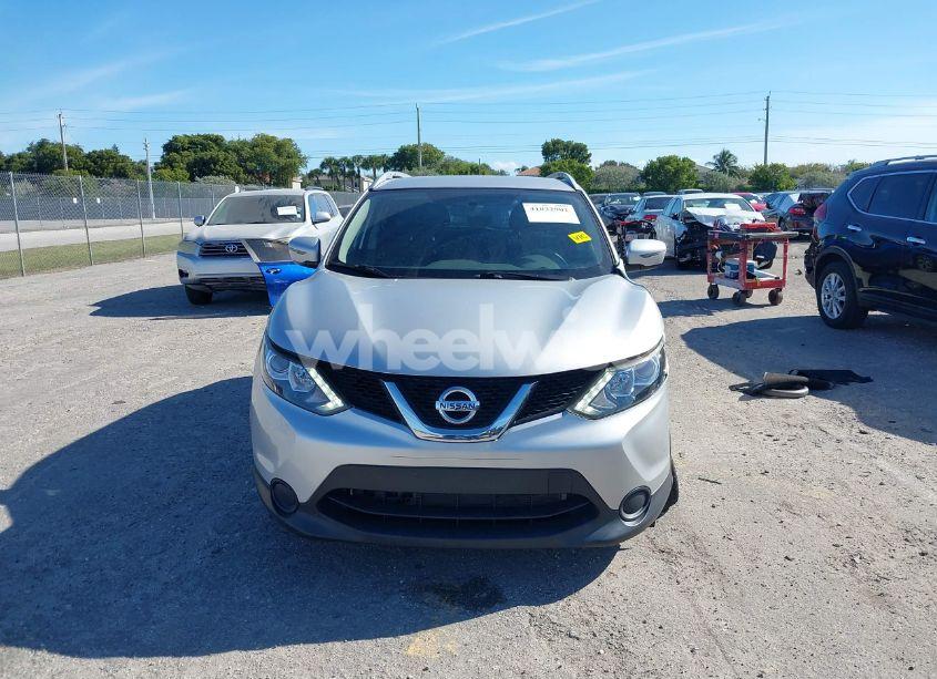 Photo 12 of 2017 Nissan Rogue SPORT SV (VIN JN1BJ1CP8HW011084)
