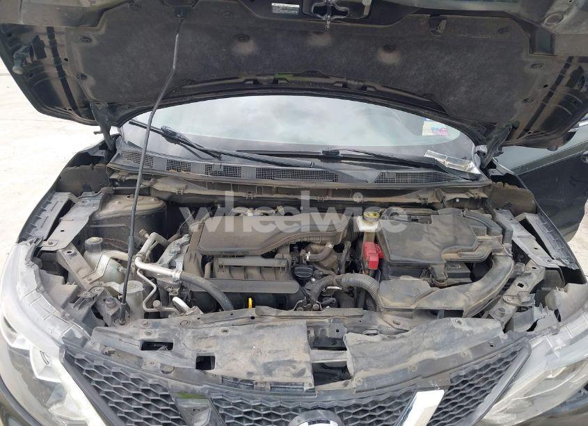 Photo 10 of 2017 Nissan Rogue SPORT SL (VIN JN1BJ1CP8HW028998)