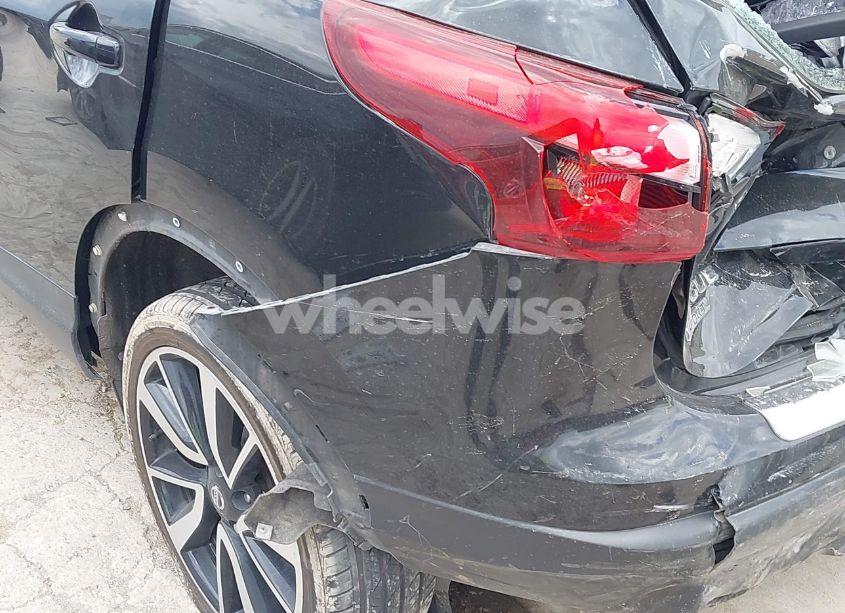 Photo 6 of 2017 Nissan Rogue SPORT SL (VIN JN1BJ1CP8HW028998)