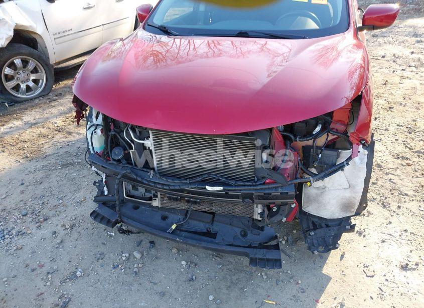 Photo 6 of 2018 Nissan Rogue SPORT S (VIN JN1BJ1CP8JW101406)