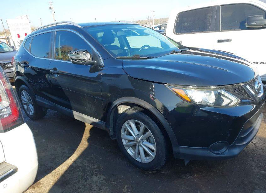 Photo 13 of 2018 Nissan Rogue SPORT SV (VIN JN1BJ1CP8JW109649)