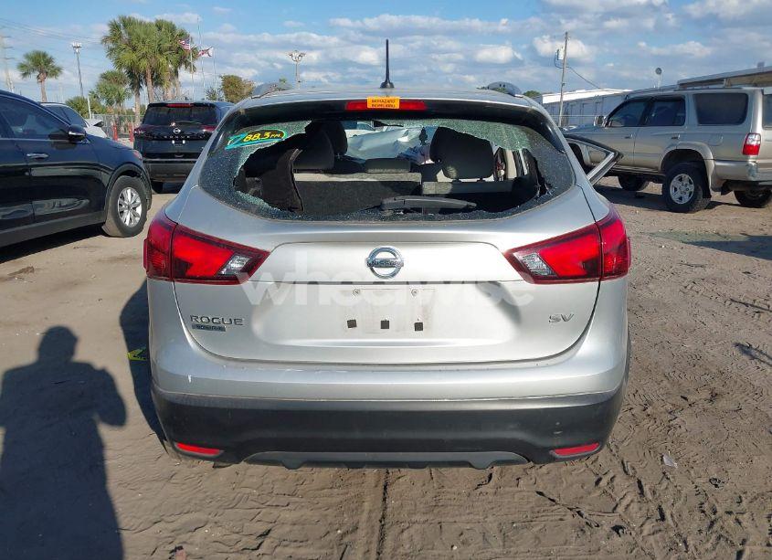 Photo 17 of 2018 Nissan Rogue SPORT SV (VIN JN1BJ1CP8JW150976)