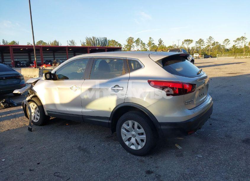 Photo 12 of 2018 Nissan Rogue SPORT S (VIN JN1BJ1CP8JW157281)
