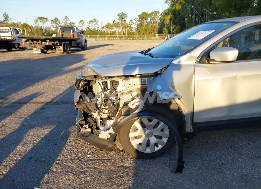 Photo 6 of 2018 Nissan Rogue SPORT S (VIN JN1BJ1CP8JW157281)