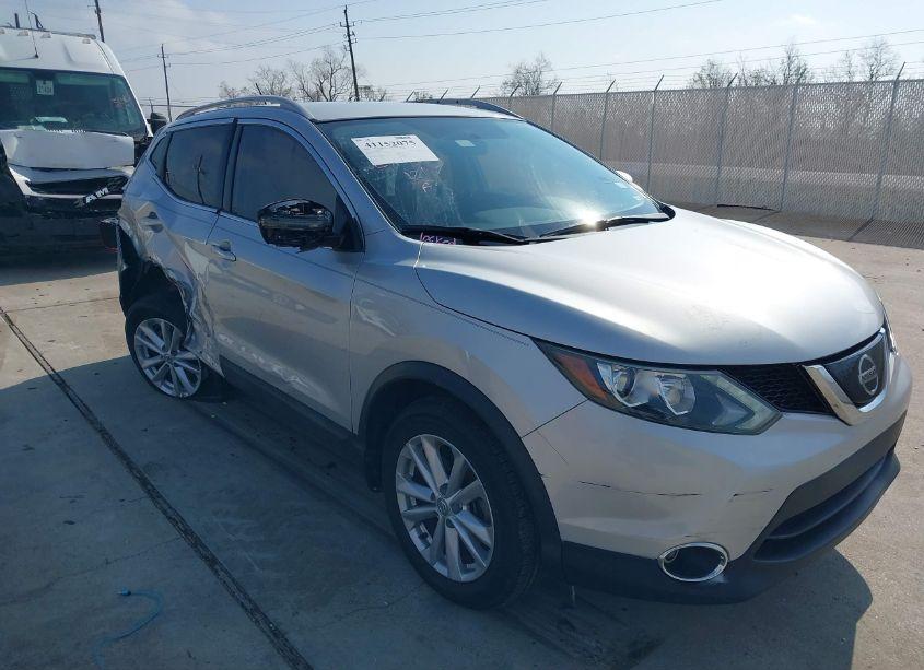 2018 Nissan Rogue SPORT SV (VIN JN1BJ1CP8JW184996) main photo