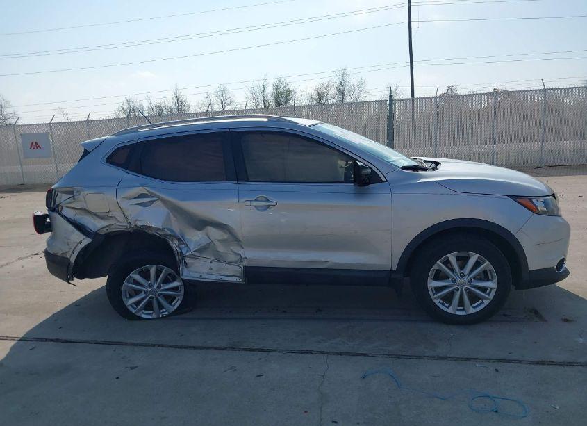 Photo 13 of 2018 Nissan Rogue SPORT SV (VIN JN1BJ1CP8JW184996)