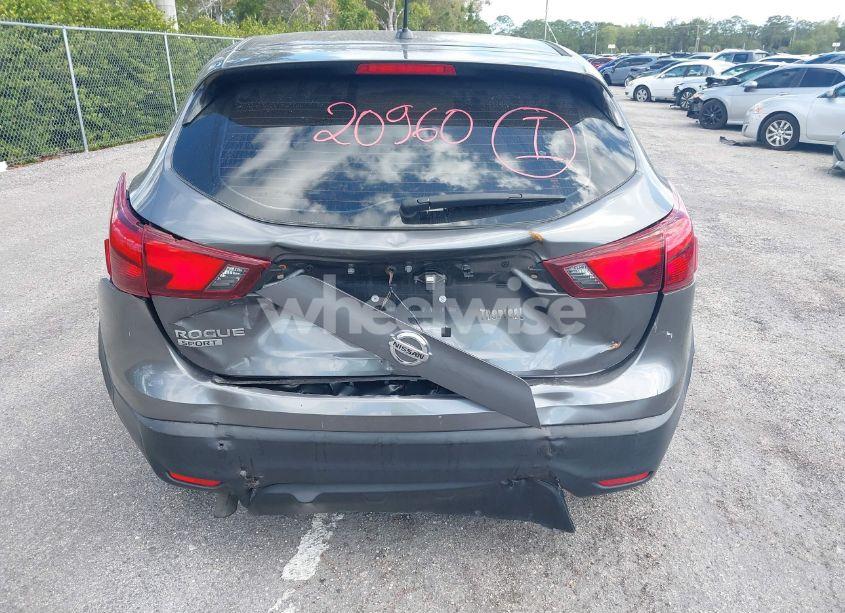 Photo 6 of 2019 Nissan Rogue SPORT S (VIN JN1BJ1CP8KW217691)