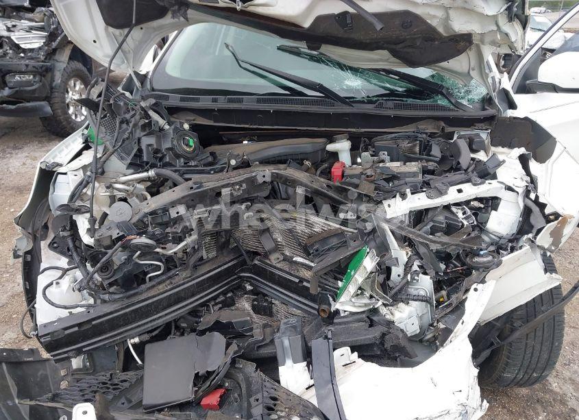 Photo 10 of 2019 Nissan Rogue SPORT S (VIN JN1BJ1CP8KW220509)