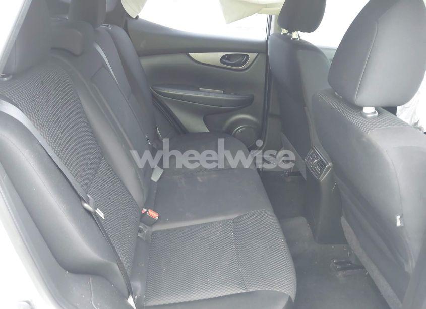 Photo 8 of 2019 Nissan Rogue SPORT S (VIN JN1BJ1CP8KW220509)