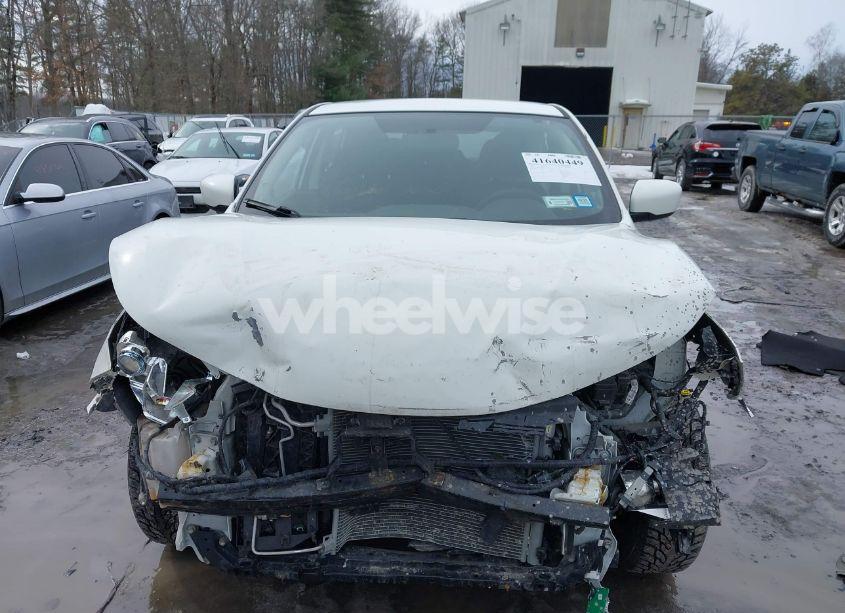 Photo 12 of 2019 Nissan Rogue SPORT S (VIN JN1BJ1CP8KW239738)