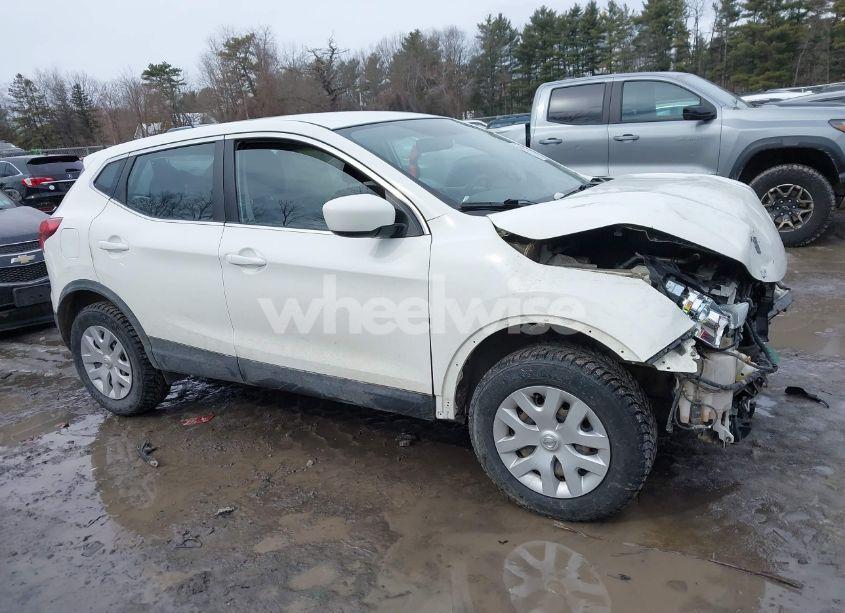 Photo 13 of 2019 Nissan Rogue SPORT S (VIN JN1BJ1CP8KW239738)