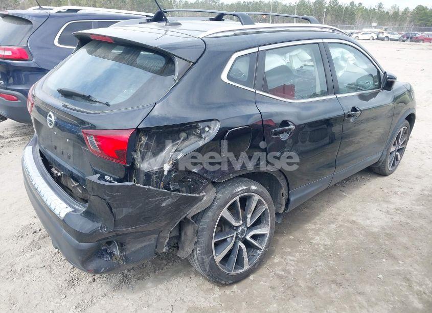 Photo 4 of 2017 Nissan Rogue SPORT SL (VIN JN1BJ1CP9HW018741)