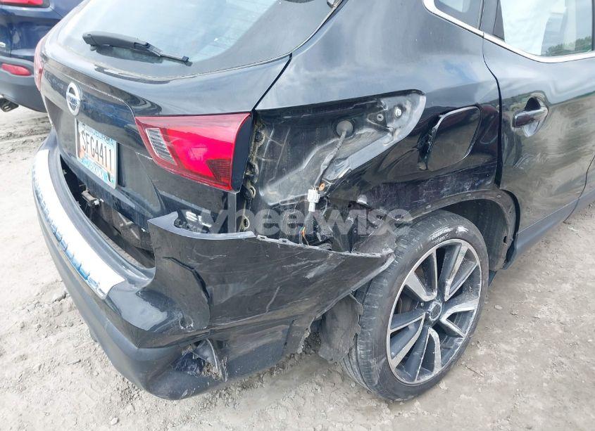 Photo 6 of 2017 Nissan Rogue SPORT SL (VIN JN1BJ1CP9HW018741)