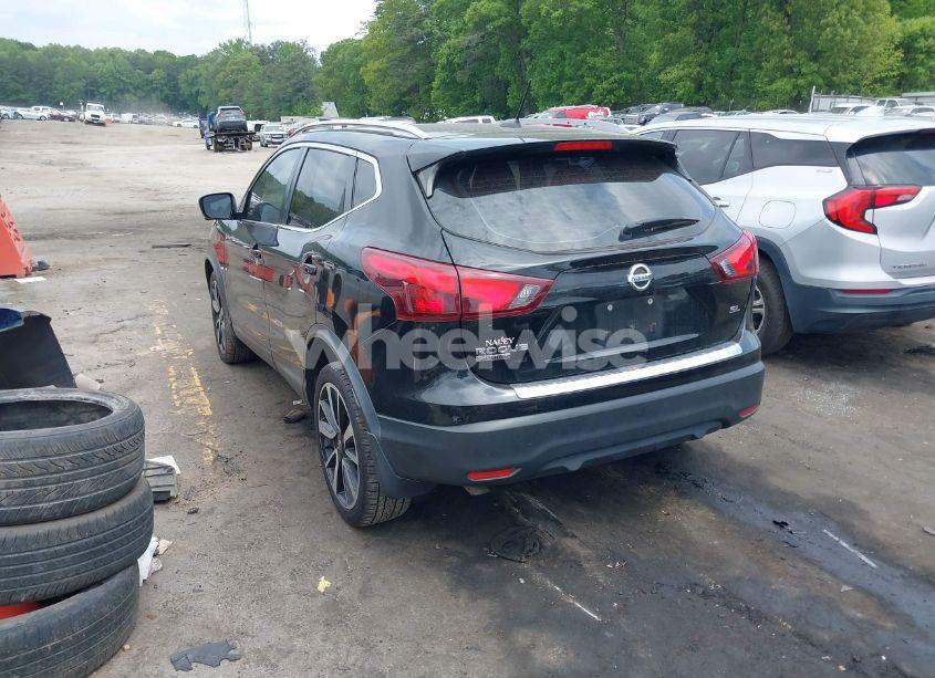 Photo 3 of 2017 Nissan Rogue SPORT SL (VIN JN1BJ1CP9HW019565)