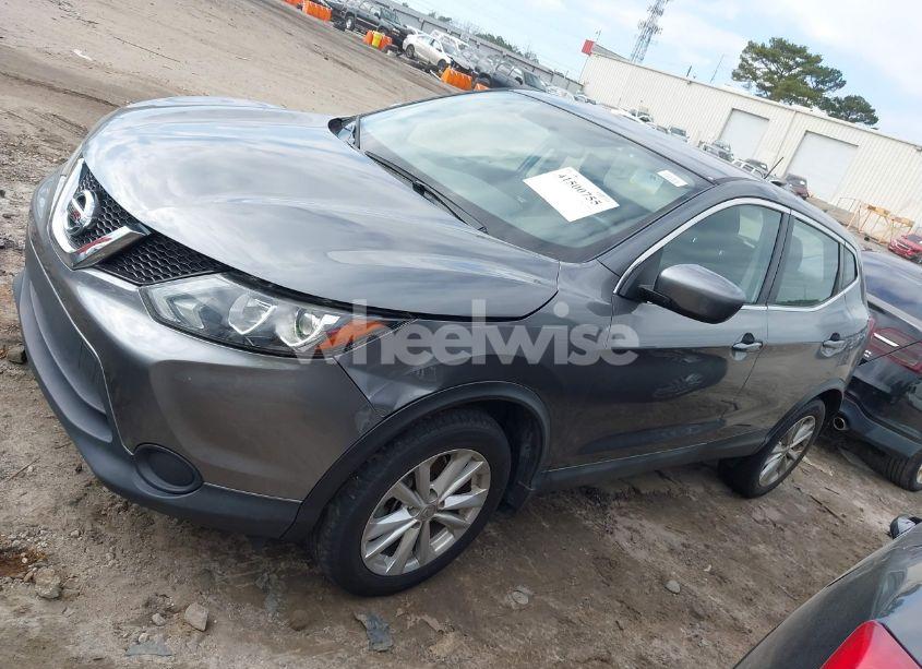 Photo 14 of 2017 Nissan Rogue SPORT S (VIN JN1BJ1CP9HW026144)