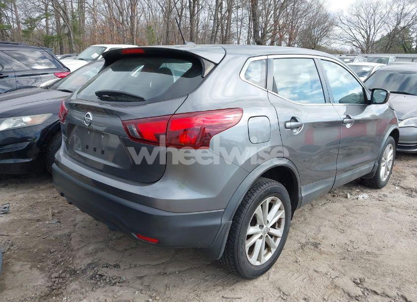 Photo 4 of 2017 Nissan Rogue SPORT S (VIN JN1BJ1CP9HW026144)