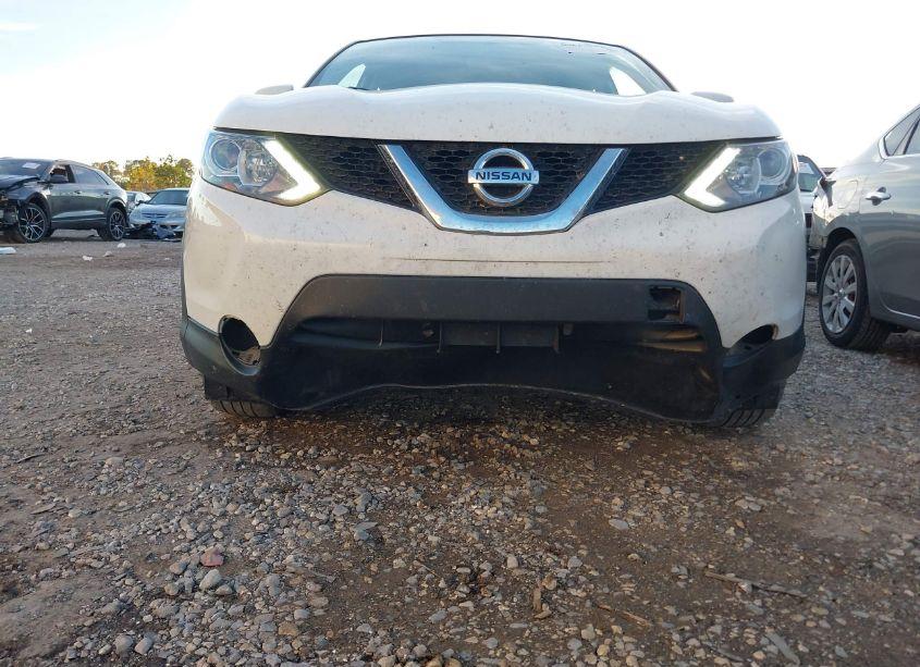 Photo 6 of 2017 Nissan Rogue SPORT S (VIN JN1BJ1CP9HW027925)