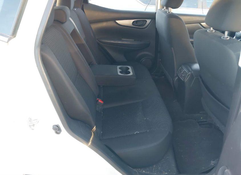 Photo 8 of 2017 Nissan Rogue SPORT S (VIN JN1BJ1CP9HW027925)