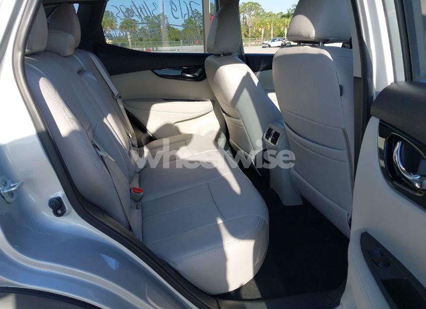 Photo 8 of 2018 Nissan Rogue SPORT SV (VIN JN1BJ1CP9JW101186)