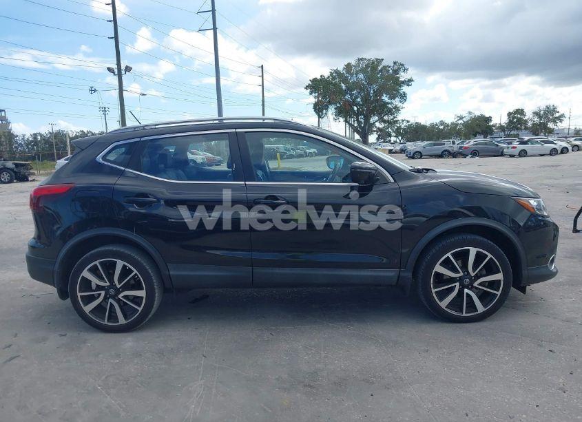 Photo 13 of 2018 Nissan Rogue SPORT SL (VIN JN1BJ1CP9JW101284)
