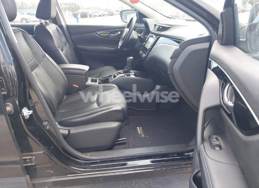 Photo 5 of 2018 Nissan Rogue SPORT SL (VIN JN1BJ1CP9JW101284)