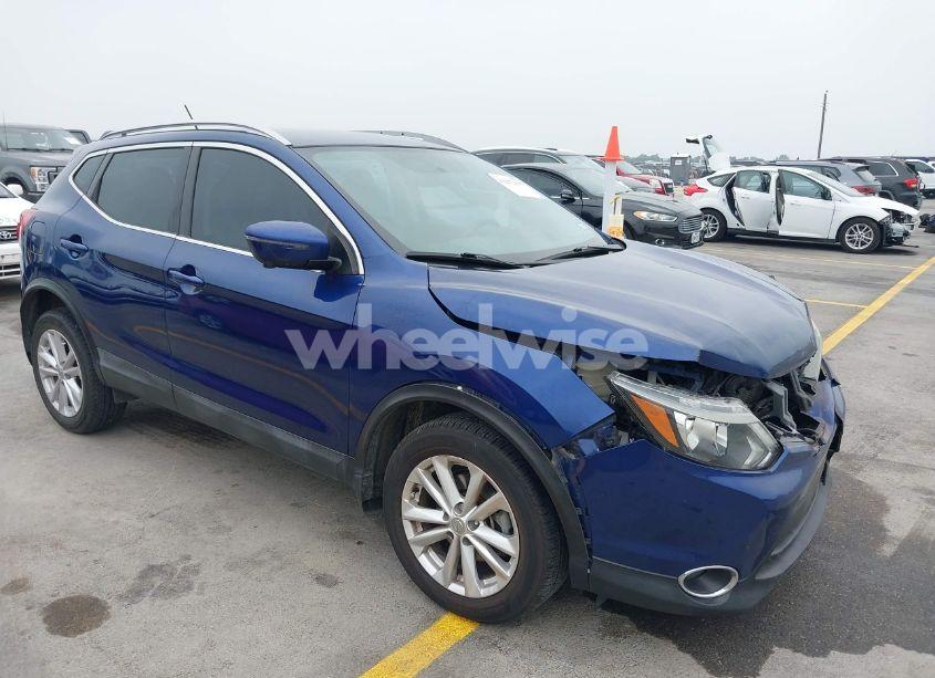2018 Nissan Rogue SPORT SV (VIN JN1BJ1CP9JW103617) main photo