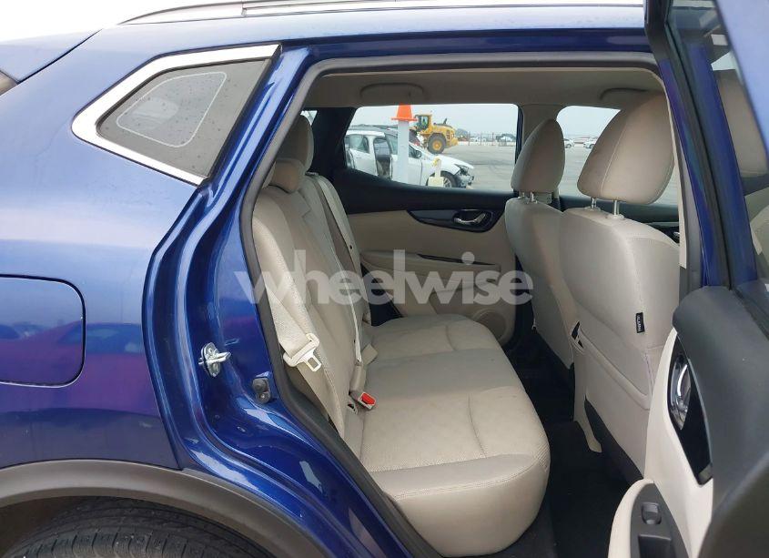 Photo 8 of 2018 Nissan Rogue SPORT SV (VIN JN1BJ1CP9JW103617)