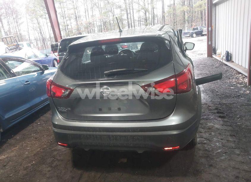 Photo 16 of 2018 Nissan Rogue SPORT S (VIN JN1BJ1CP9JW150890)