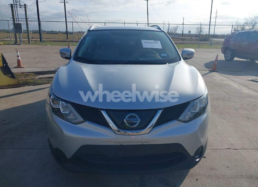 Photo 6 of 2018 Nissan Rogue SPORT SV (VIN JN1BJ1CP9JW164398)