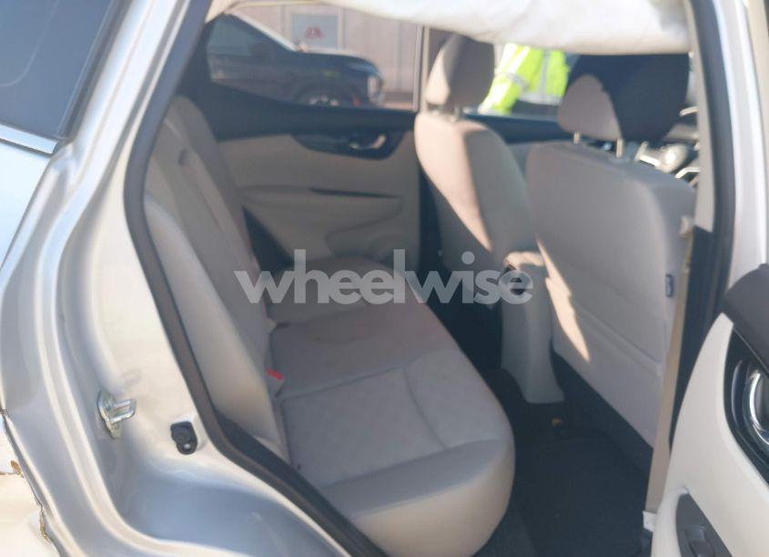 Photo 8 of 2018 Nissan Rogue SPORT SV (VIN JN1BJ1CP9JW164398)