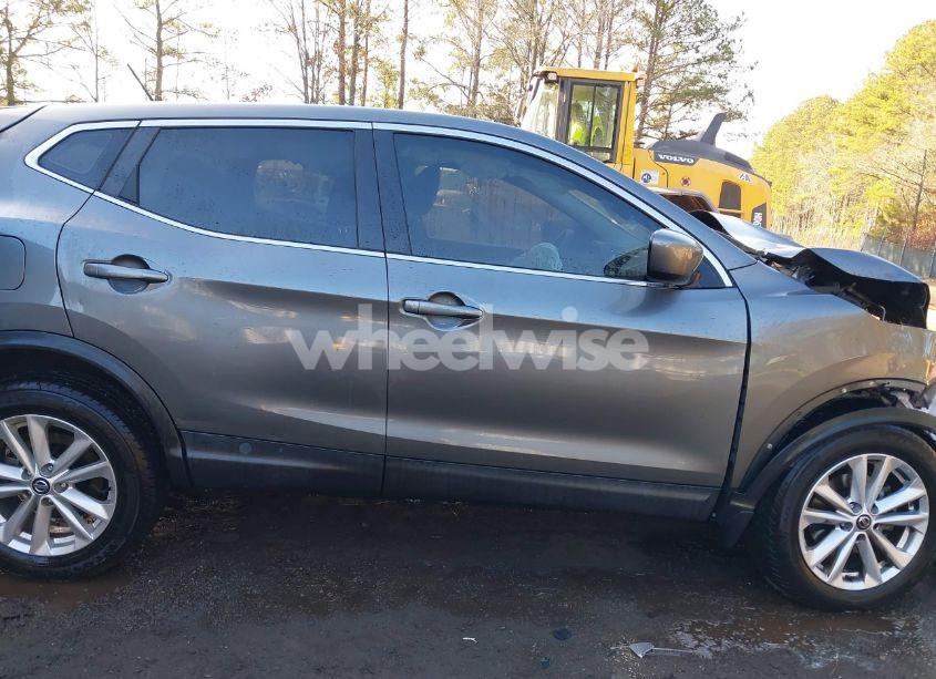 Photo 13 of 2019 Nissan Rogue SPORT S (VIN JN1BJ1CP9KW229154)