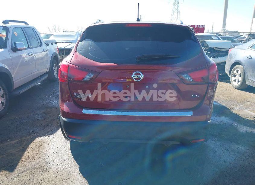 Photo 16 of 2019 Nissan Rogue SPORT SL (VIN JN1BJ1CP9KW237402)