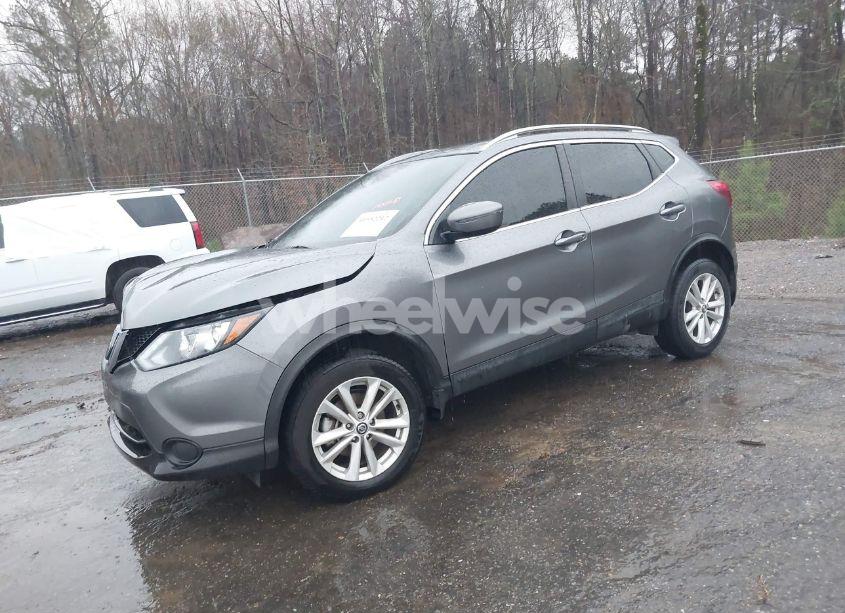 Photo 2 of 2019 Nissan Rogue SPORT SV (VIN JN1BJ1CP9KW243586)