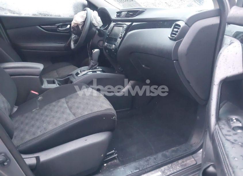 Photo 5 of 2019 Nissan Rogue SPORT SV (VIN JN1BJ1CP9KW243586)