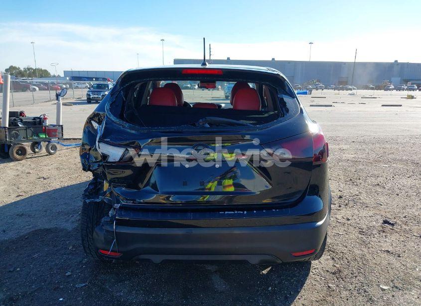 Photo 16 of 2019 Nissan Rogue SPORT S (VIN JN1BJ1CP9KW524920)