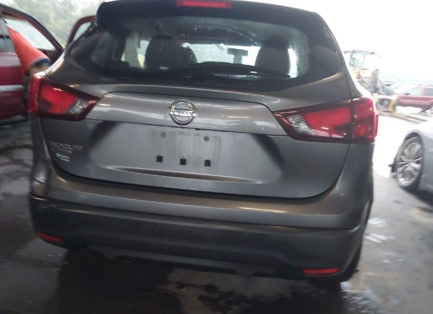 Photo 16 of 2019 Nissan Rogue SPORT S (VIN JN1BJ1CP9KW529437)
