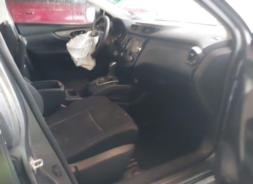 Photo 5 of 2019 Nissan Rogue SPORT S (VIN JN1BJ1CP9KW529437)