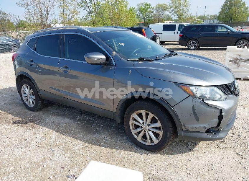 2017 Nissan Rogue SPORT SV (VIN JN1BJ1CPXHW031997) main photo