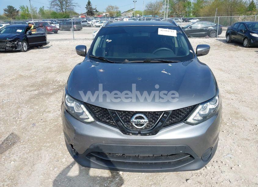 Photo 12 of 2017 Nissan Rogue SPORT SV (VIN JN1BJ1CPXHW031997)