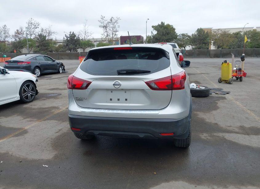 Photo 17 of 2017 Nissan Rogue SPORT S (VIN JN1BJ1CPXHW034625)