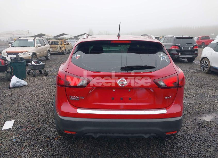 Photo 17 of 2018 Nissan Rogue SPORT SV (VIN JN1BJ1CPXJW102010)