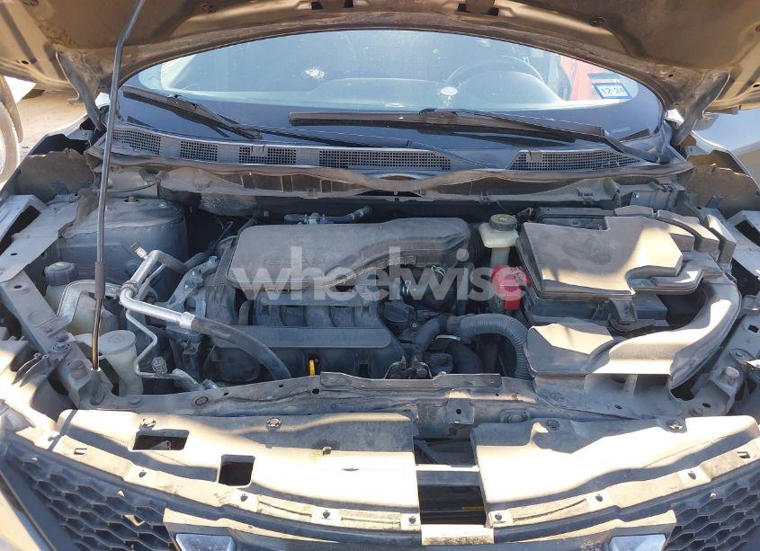 Photo 10 of 2018 Nissan Rogue SPORT S (VIN JN1BJ1CPXJW157251)